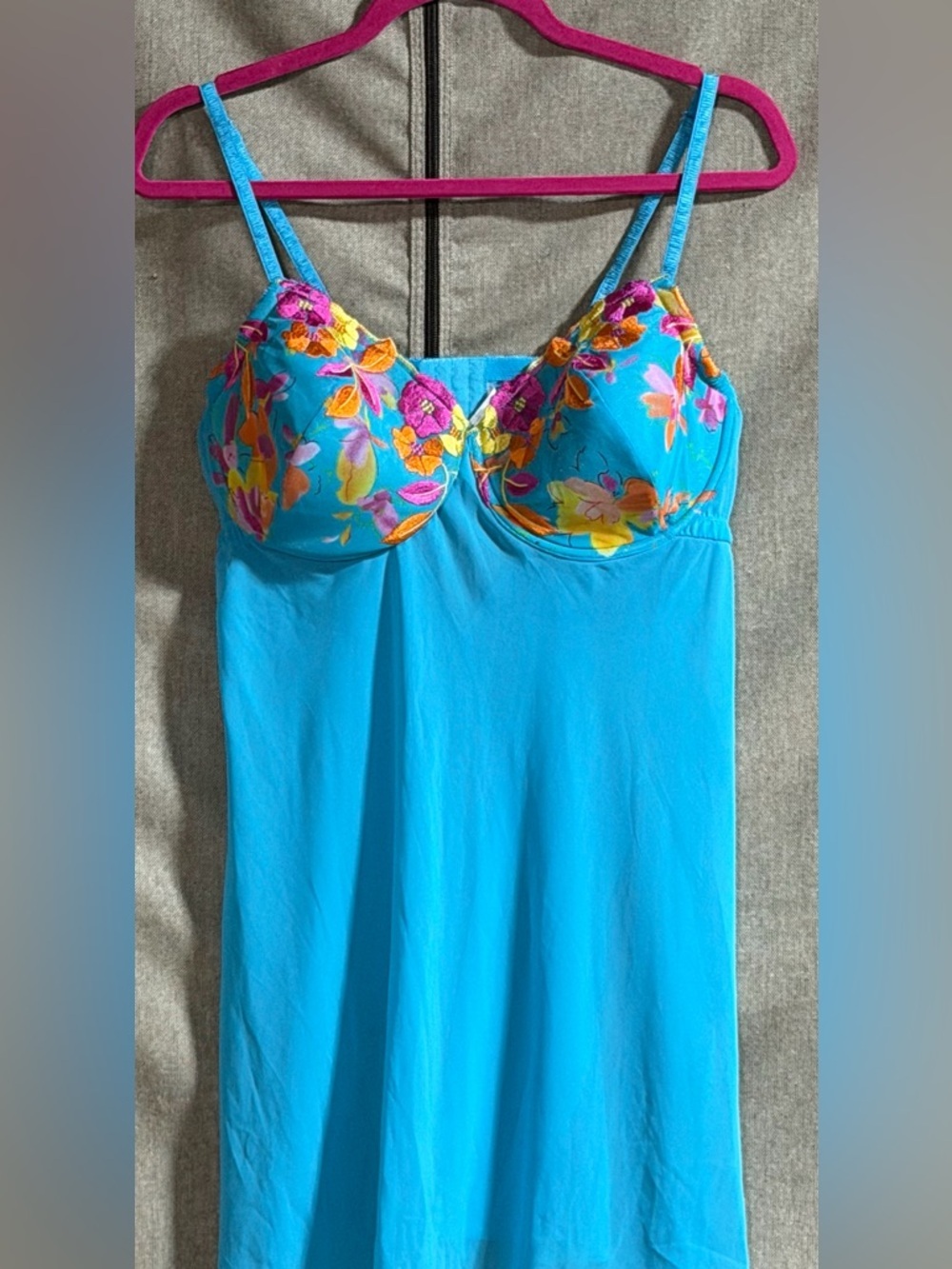 Cacique Turquoise Camisole w/Floral Embroidery on Bust & Matching Briefs 18/20